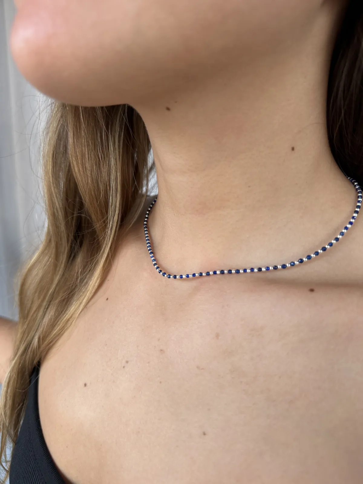 Collar azul