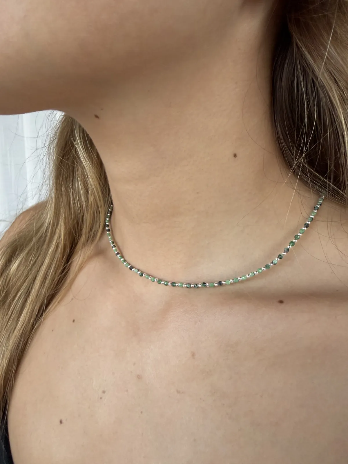 Collar verde